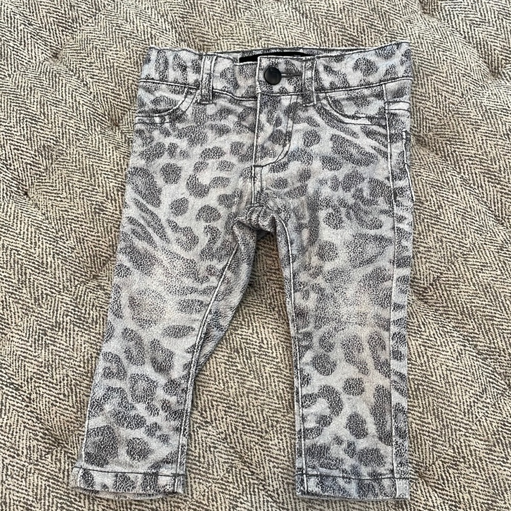 Joe’s size 12 mths